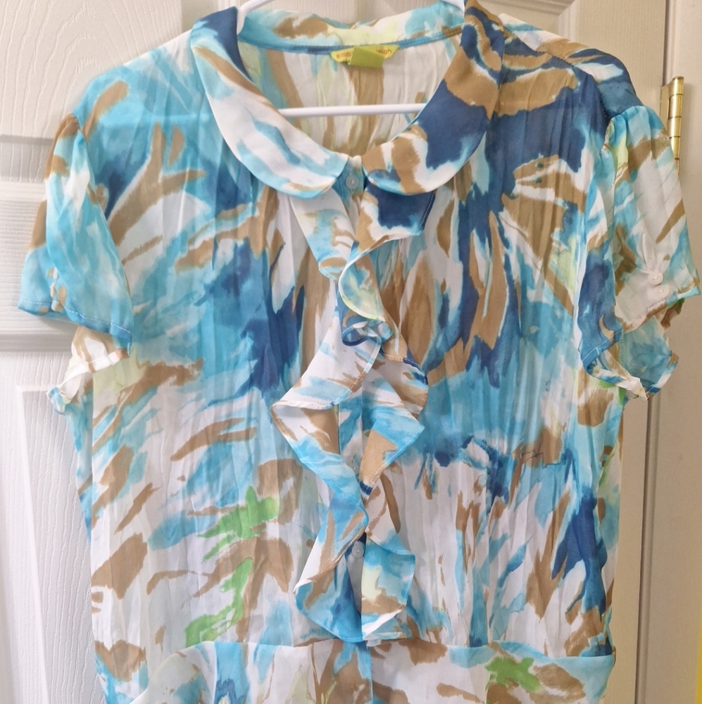 Essentialiegh Size Xl Floral Ruffle Button Up Blouse in Blue and Tan